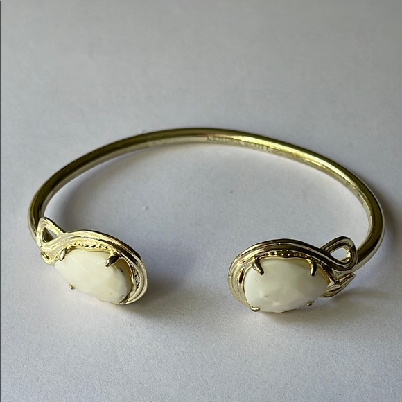 Kendra Scott Jewelry - Kendra Scott Andy Bracelet Bangle
